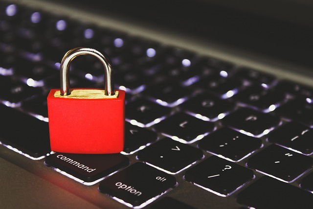 Royal BC Museum building with Indigenous welcome figures